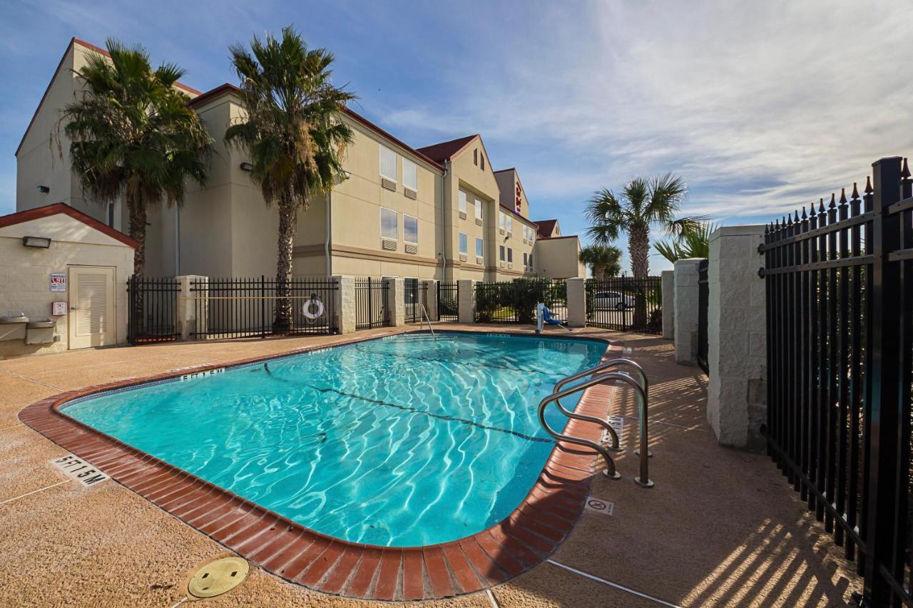Red Roof Inn & Suites Corpus Christi Exterior foto